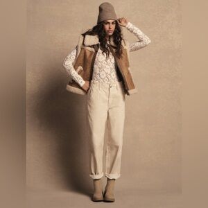 NWT Women’s AMERICAN EAGLE Cream* Corduroy Barrel Pants